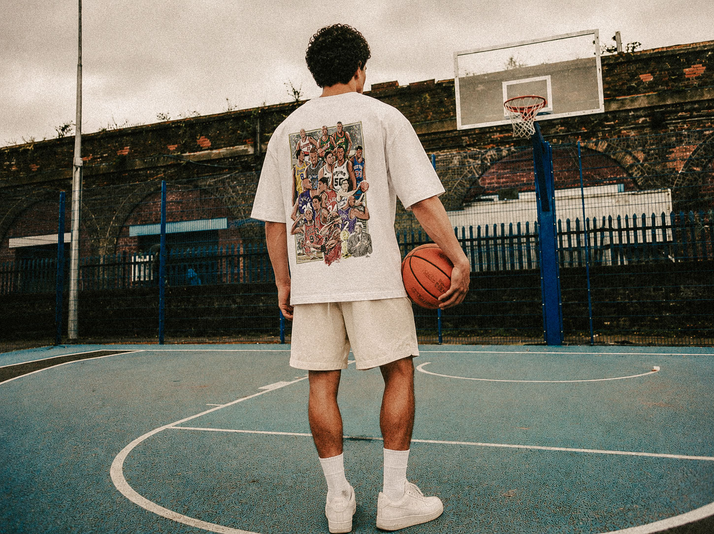 BASKET-BACK-White-Oversize-