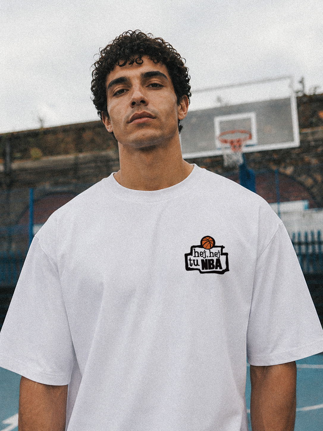 BASKET FRONT ZOOM White Oversize_