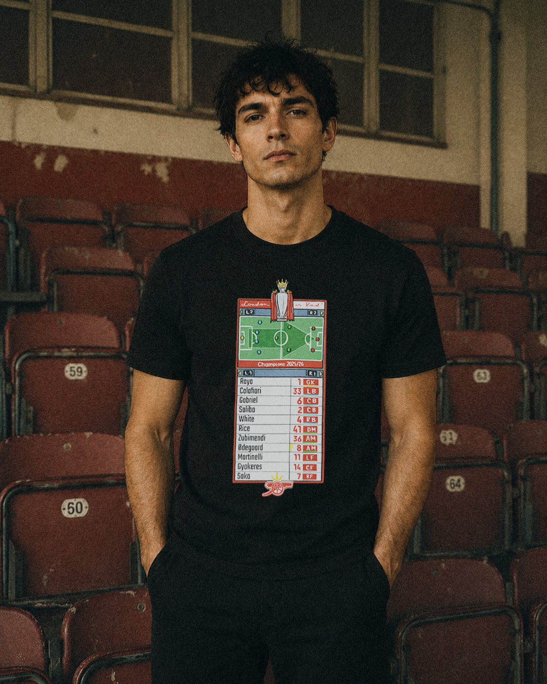 Football BLACK TEE Standing